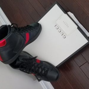 Authentic Men's GUCCI G 09 sneaker